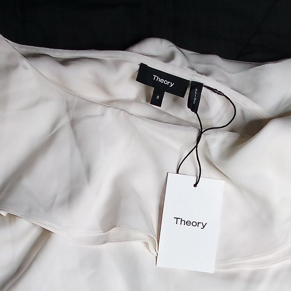 Nwt Theory Damarill Ivory Modern Ggt Silk Top Sleeveless